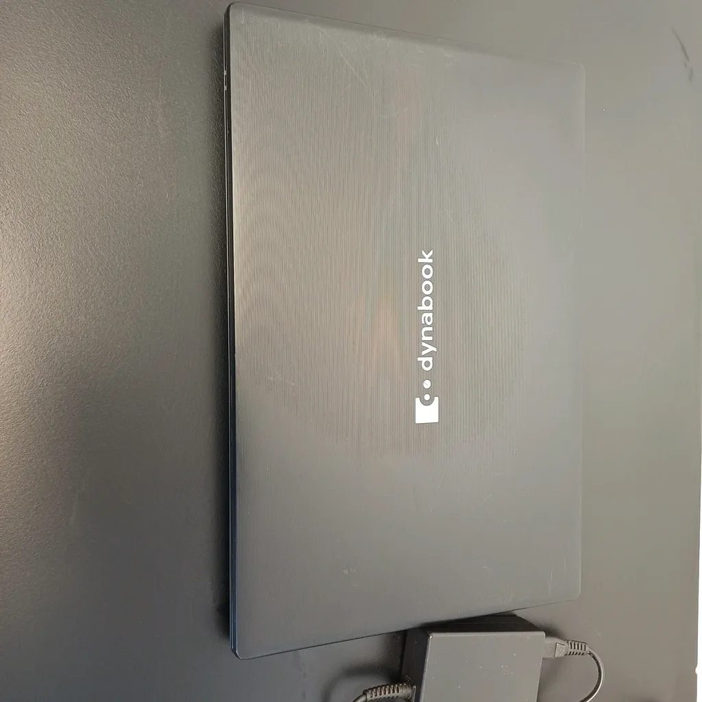 Toshiba Dynabook Satellite Pro L50-G-19F Laptop photo 4