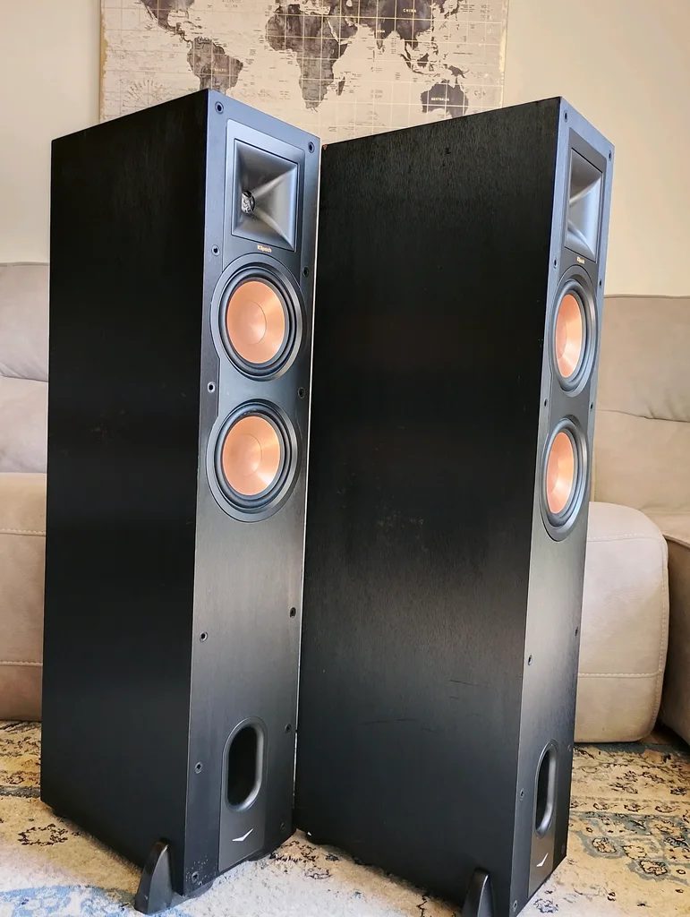 Klipsch R-26F Floorstanding Speakers photo 3