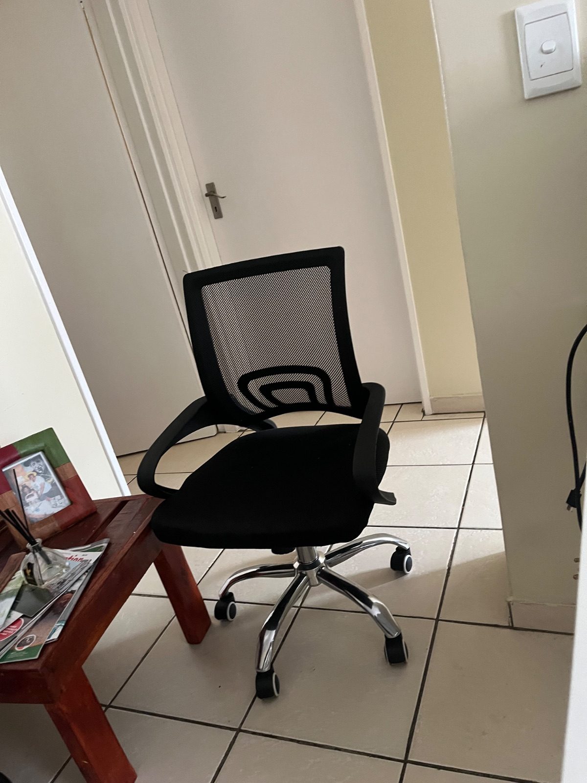 Black Mesh Office Chair