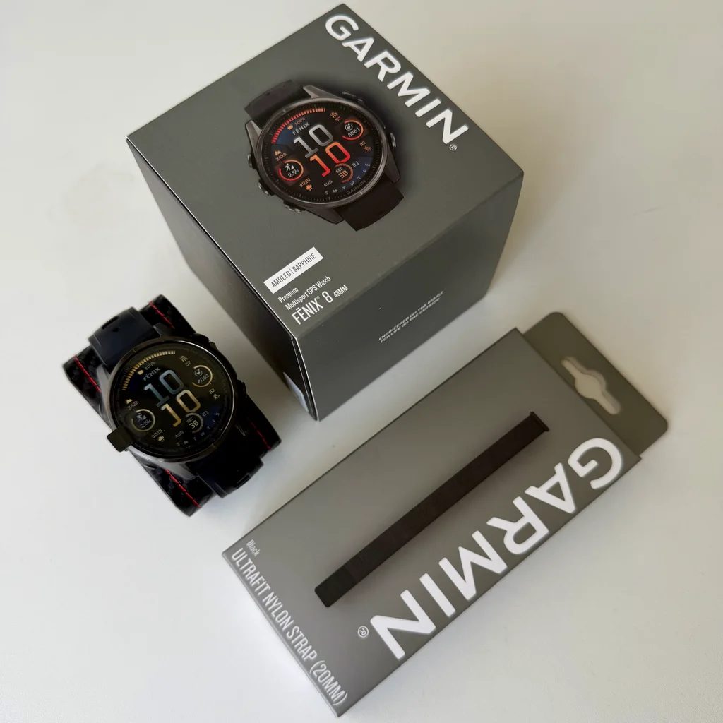 Garmin Fenix 8 43mm AMOLED