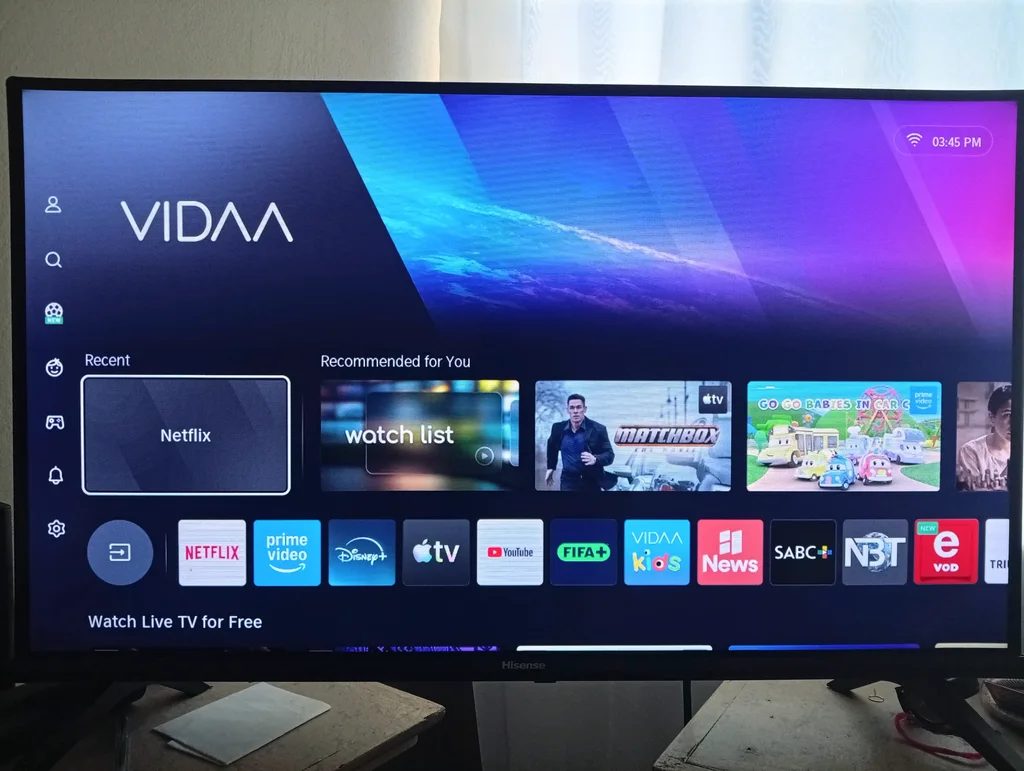 32-inch Hisense Smart TV with Remote