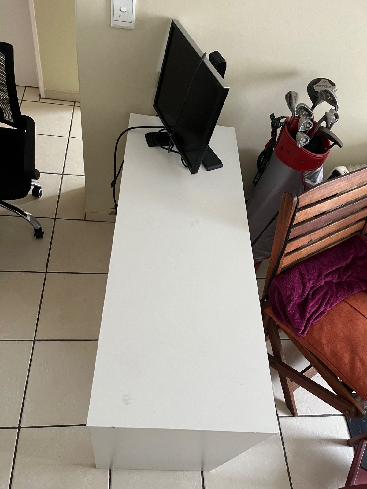 White Desk for Work or Study photo 3