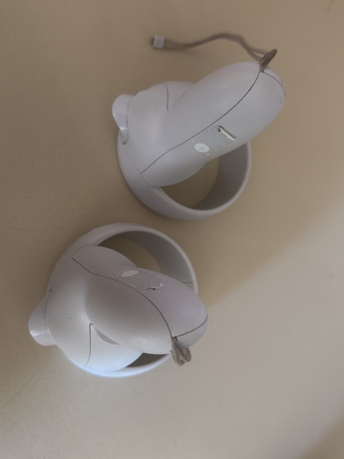 Oculus Quest 2 with Custom Strap photo 4