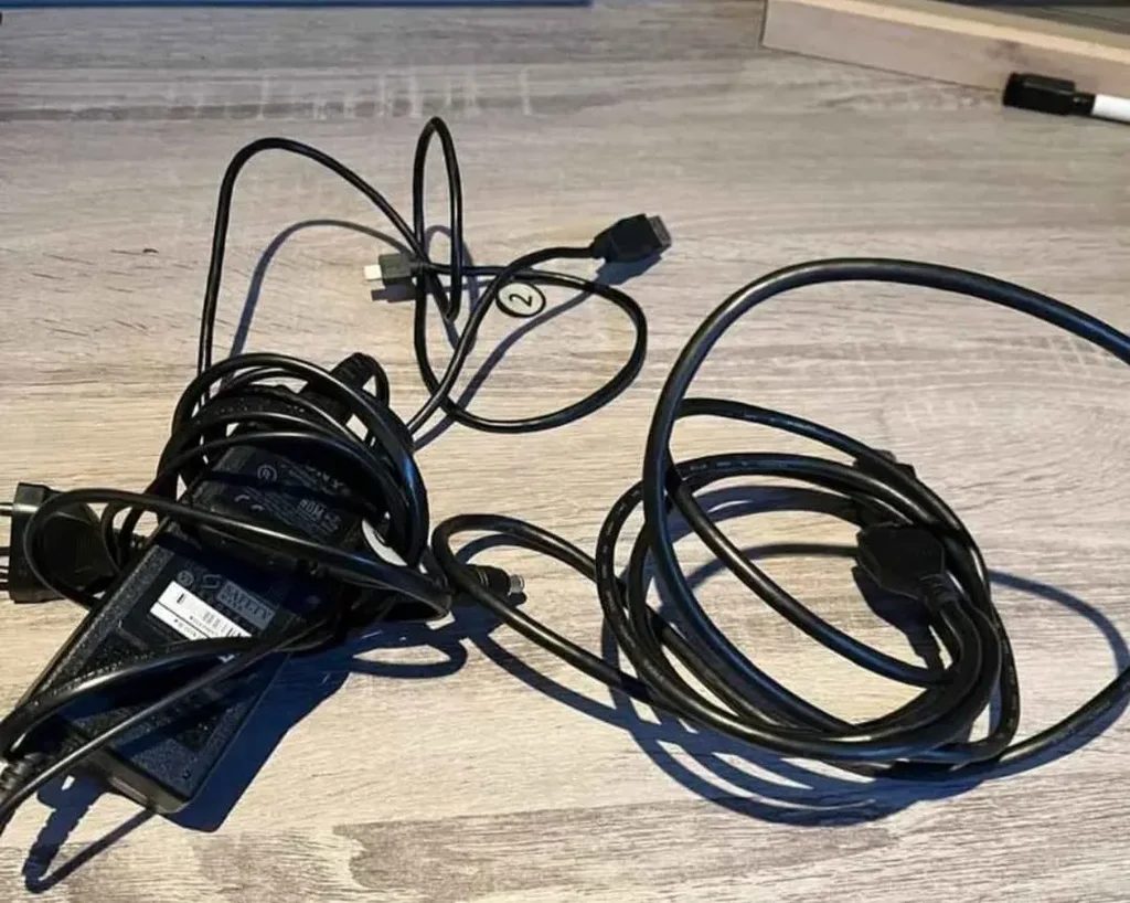 PlayStation VR Set (PSVR V1) Complete Bundle photo 6