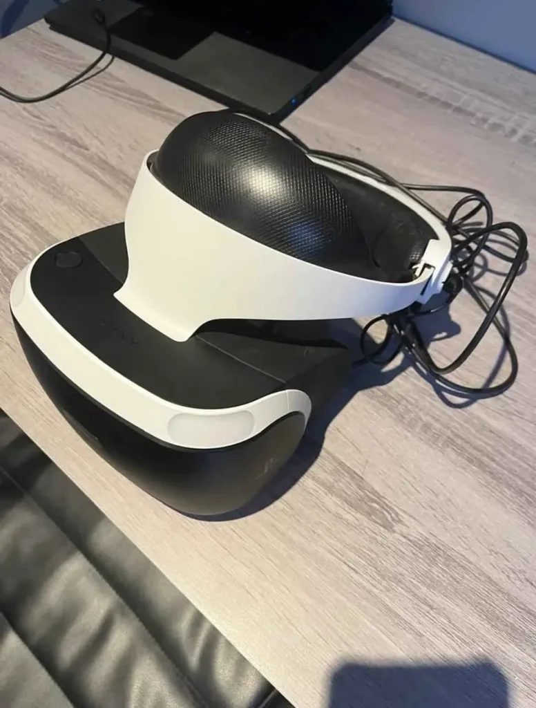 PlayStation VR Set (PSVR V1) Complete Bundle photo 2